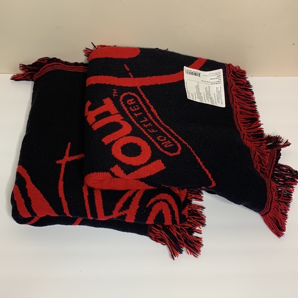The Rolling Stones | Authentic Large Black & Red TOUR TM Mouth Fringed Blankets - Picture 7 of 8